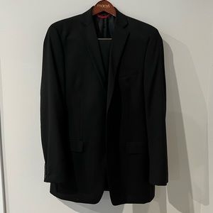 Mens Macys Alfani black suit. (42L - 32x32) gently used. Non smoking.